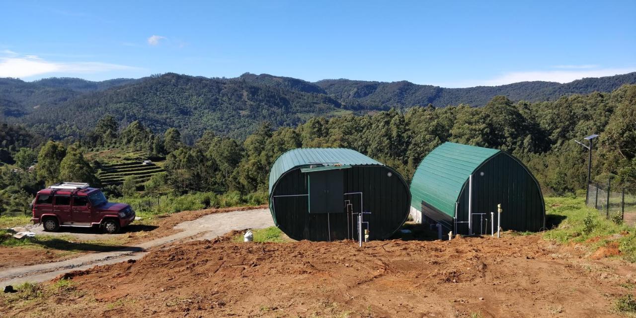 Cozy Capsules - Modern Hut Bed & Breakfast Kukkal Exterior photo